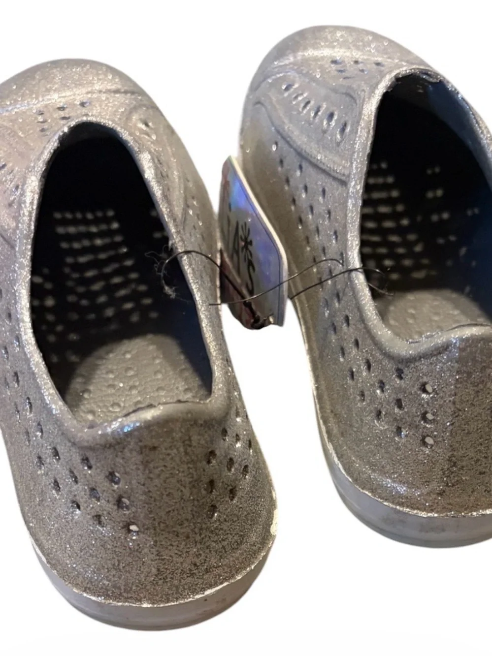Delia’s Girl Silver Glitter Slip-On Water Shoes NWOT Size 11/12